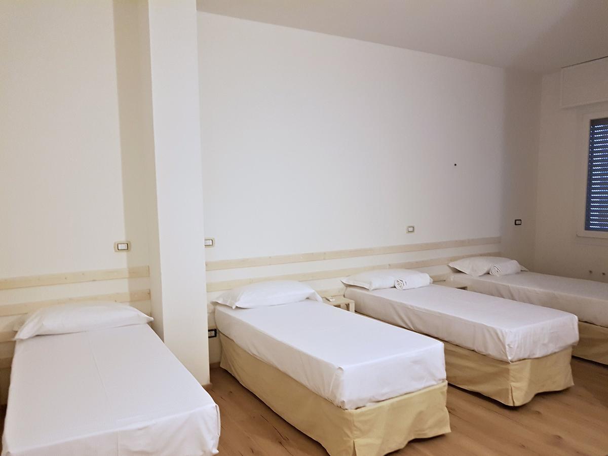 La Camera Bologna-Stazione Affittaly Rooms 외부 사진